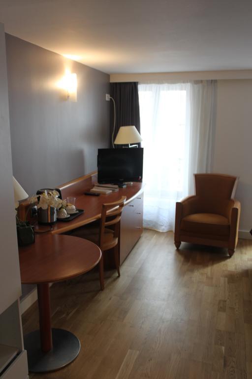 Hotel Metropolitain Париж Экстерьер фото