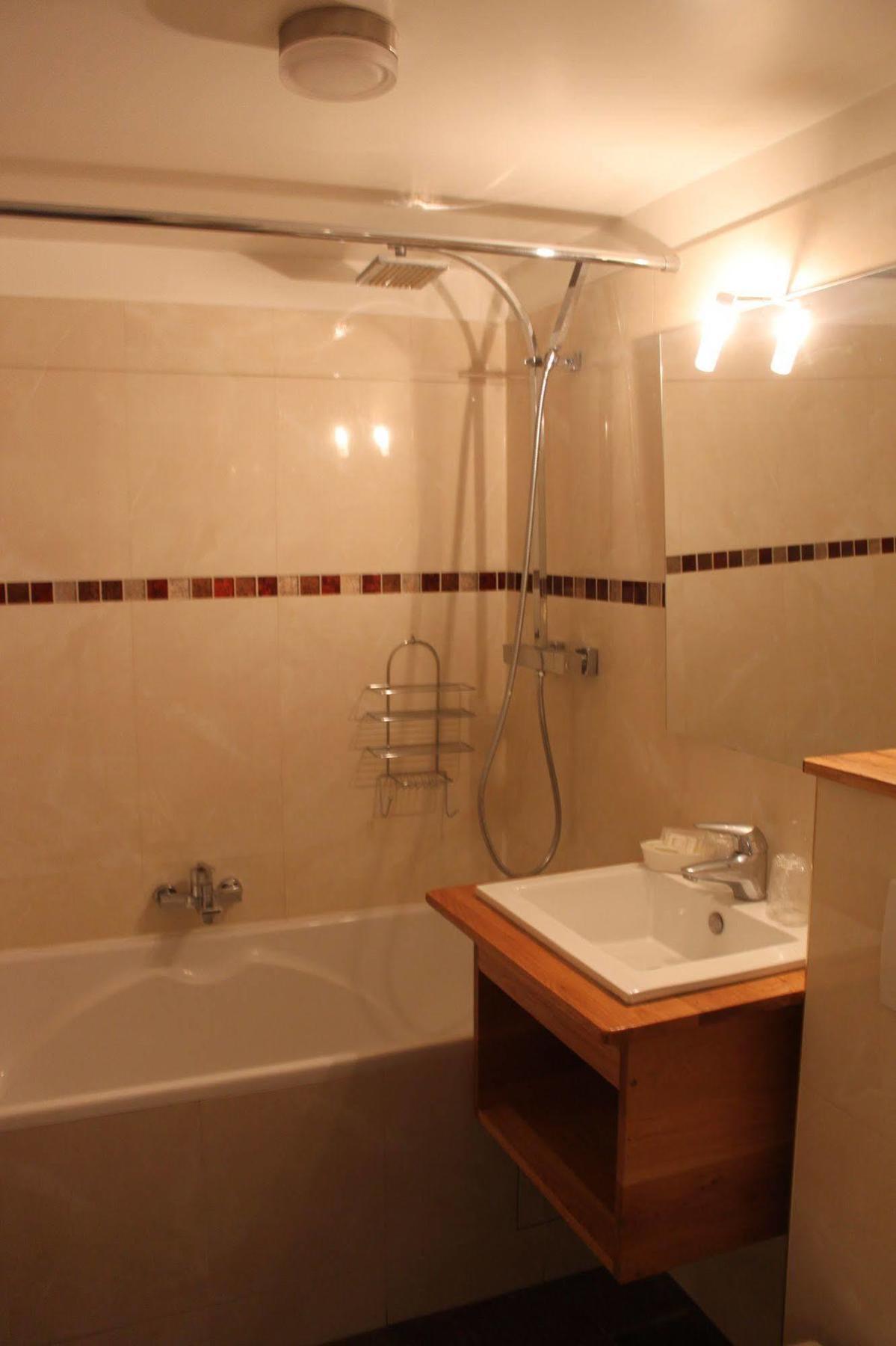 Hotel Metropolitain Париж Экстерьер фото